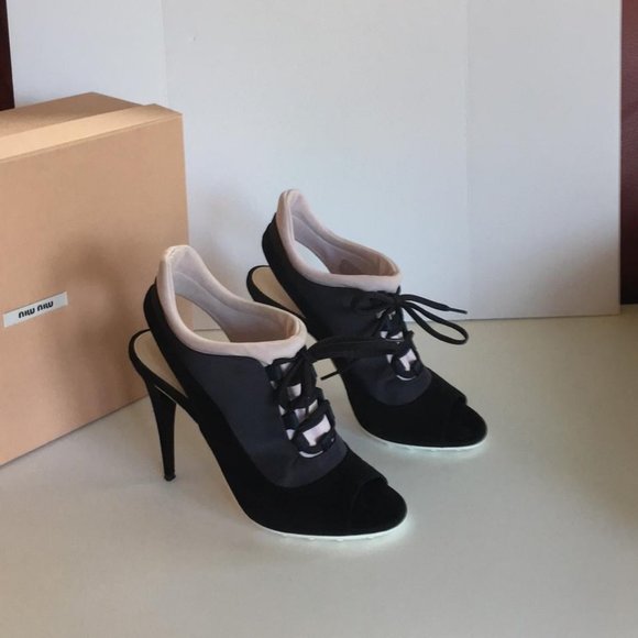 Miu Miu Athletic Pumps - Picture 2 of 9